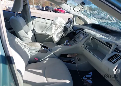 2012 Toyota Prius Two из США, поврежденный, VIN JTDKN3DU3C5437877